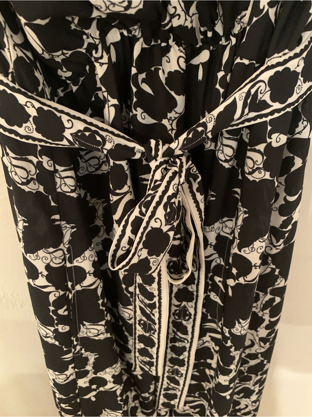 Max Studio Black and White Floral Wrap-Style Sheer XL Maxi Dress NWT - Picture 4 of 5